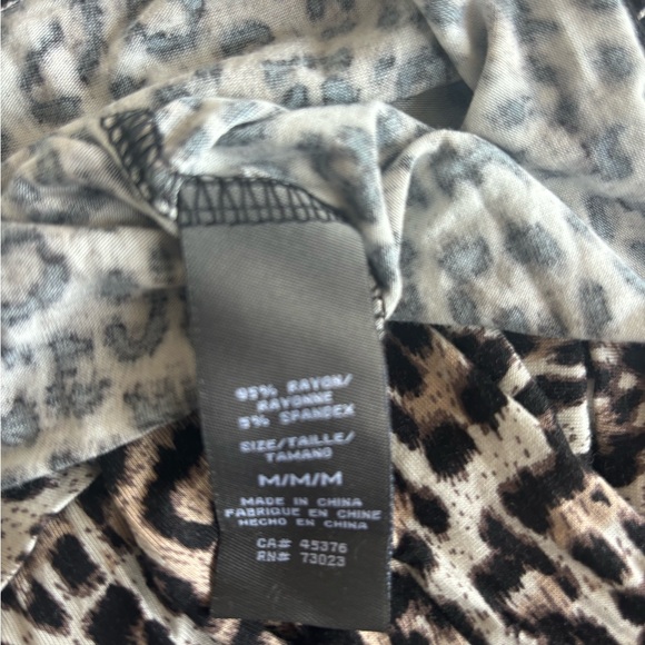 Comfortable animal print top - Picture 4 of 4